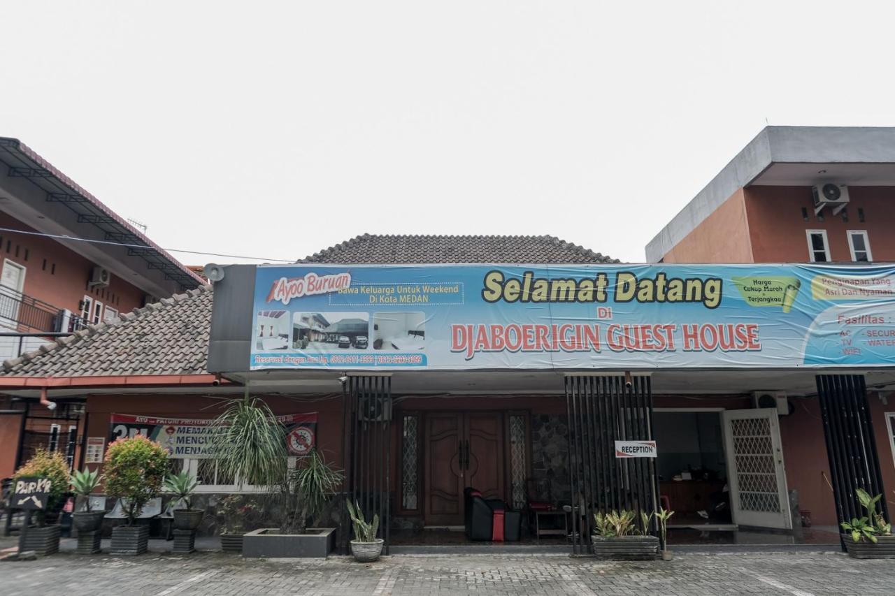 Djaboerigin Mongonsidi Guest House Redpartner Medan Luaran gambar
